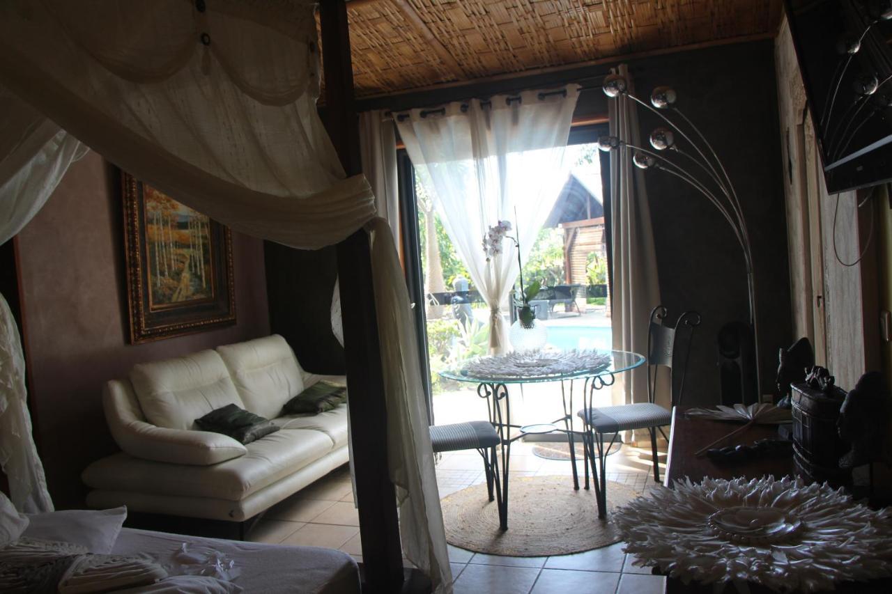 La Liane De Jade 974-Lodge Le Palissandre - Jacuzzi Privatif - Piscine Chauffee Le Bois de Nefles  Екстериор снимка